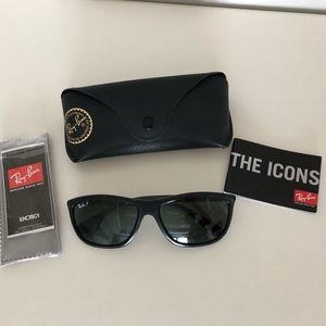 Ray - Ban black sunglasses with case & cleaner